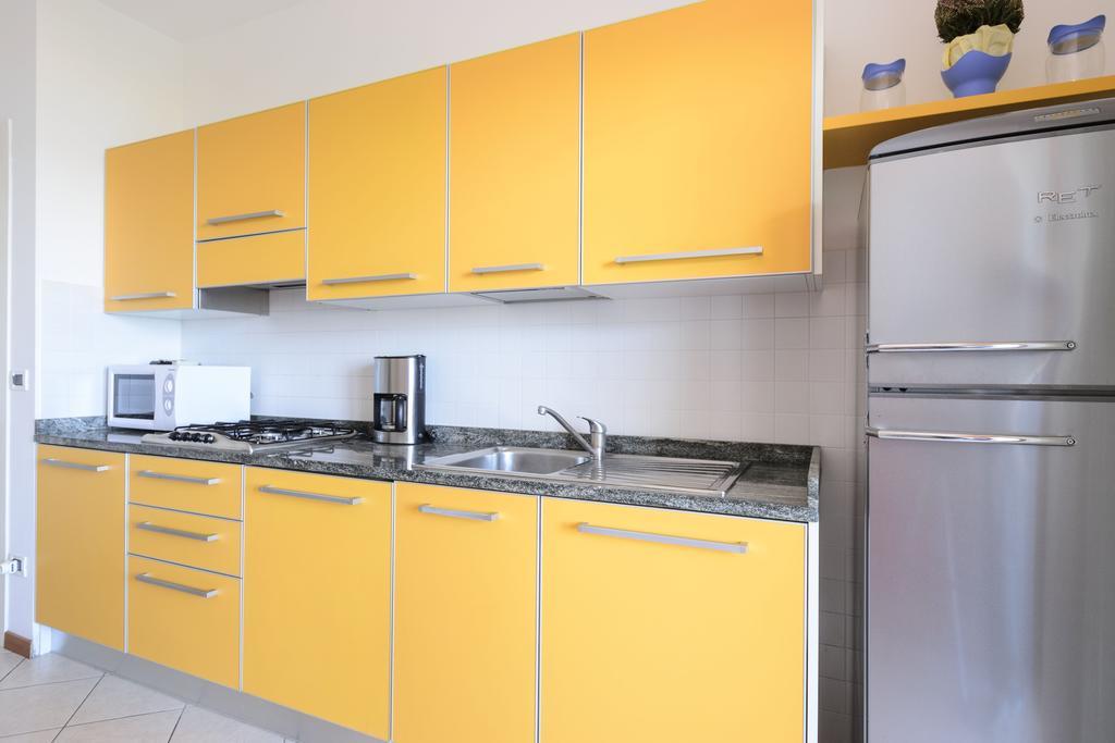 Sunbeach Apartments Lignano Sabbiadoro Eksteriør billede